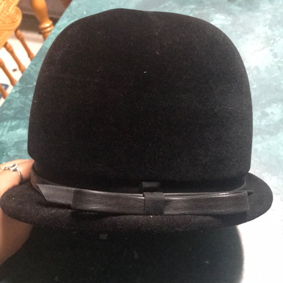 Antique Hat - Picture 2 of 2